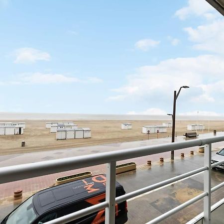 Huswell - Apartment With Frontal Sea View In Knokke Exterior foto